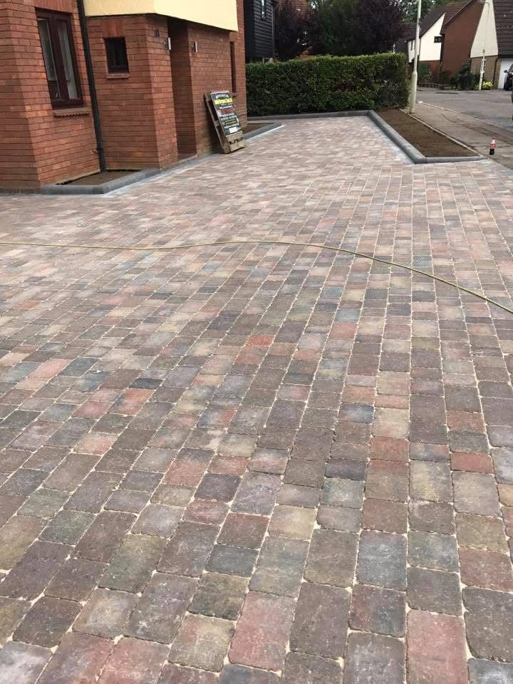 Block paving driveway installed in Essex by Andy Harragan & Sons