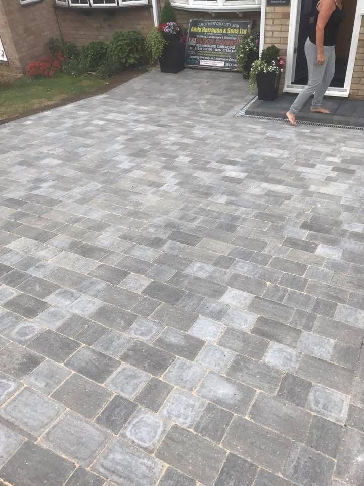 Block paving driveway installed in Essex by Andy Harragan & Sons