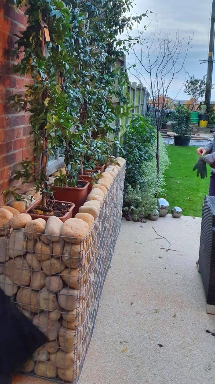 Garden landscaping project in Essex by Andy Harragan & Sons