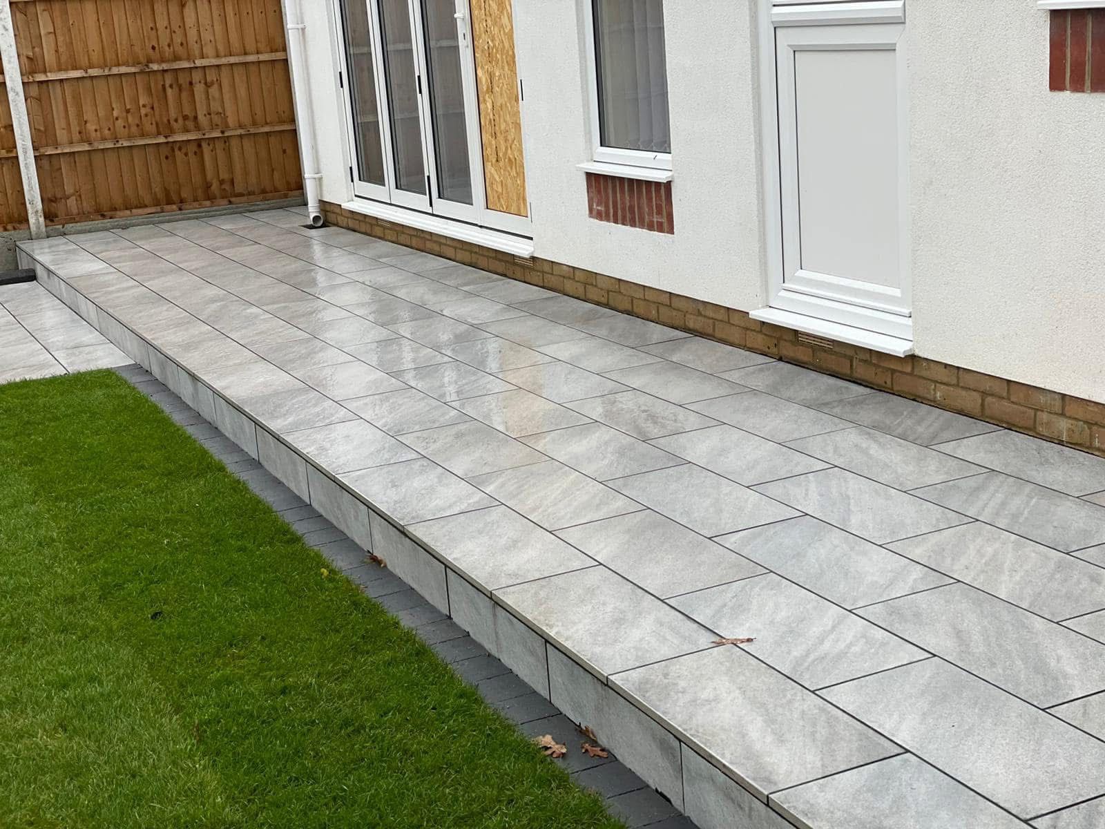 Garden landscaping project in Essex by Andy Harragan & Sons