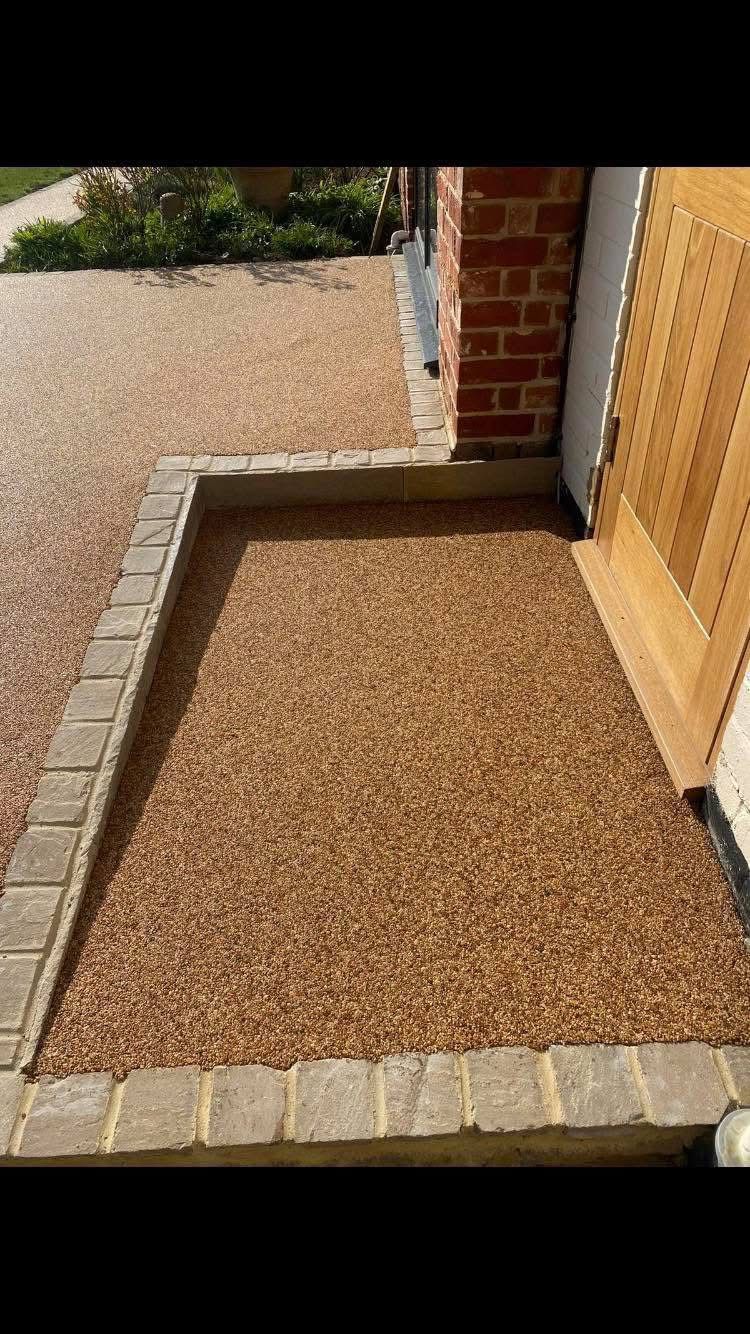 Garden landscaping project in Essex by Andy Harragan & Sons