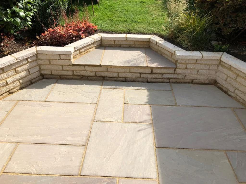 Garden landscaping project in Essex by Andy Harragan & Sons