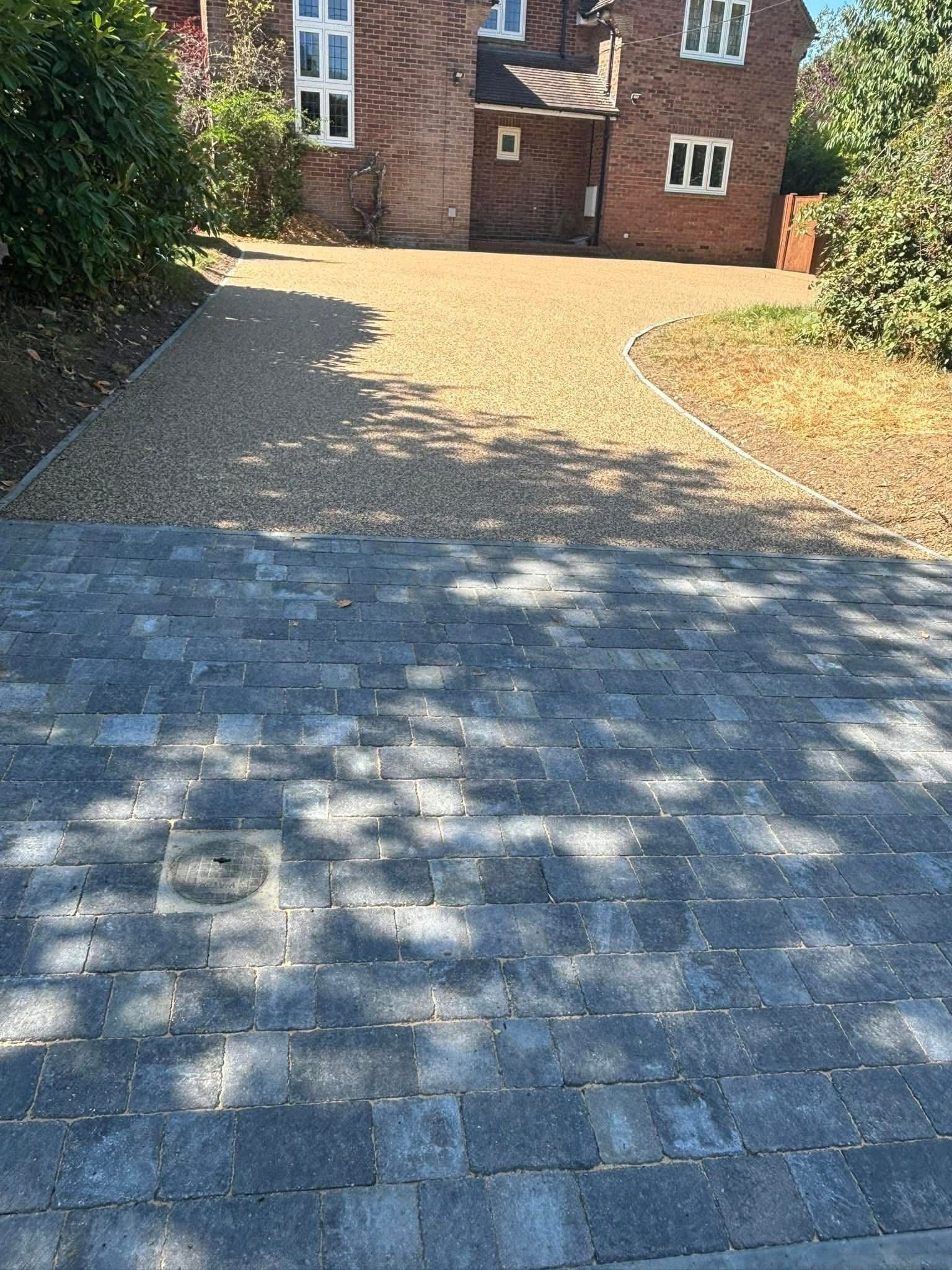 Resin bound gravel driveway installed in Essex by Andy Harragan & Sons