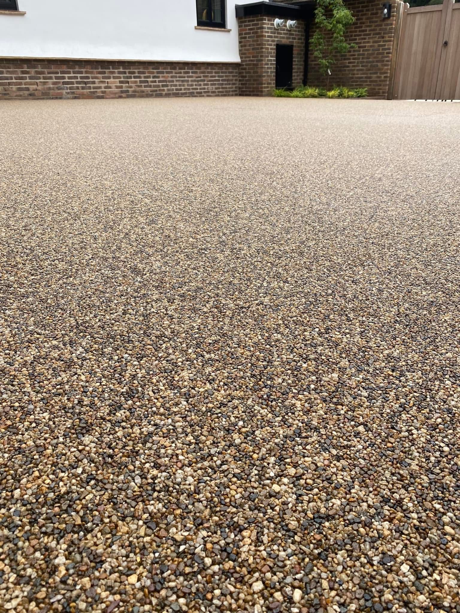 Resin bound gravel driveway installed in Essex by Andy Harragan & Sons