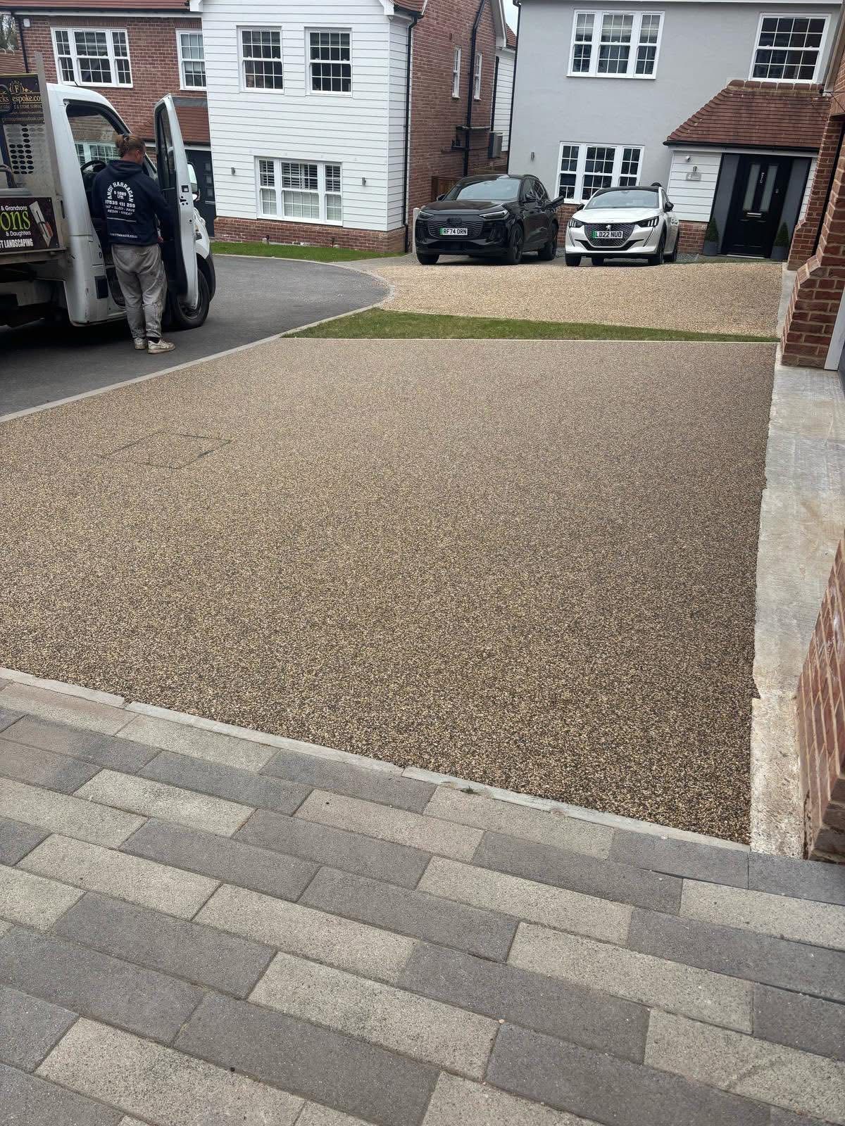 Resin bound gravel driveway installed in Essex by Andy Harragan & Sons