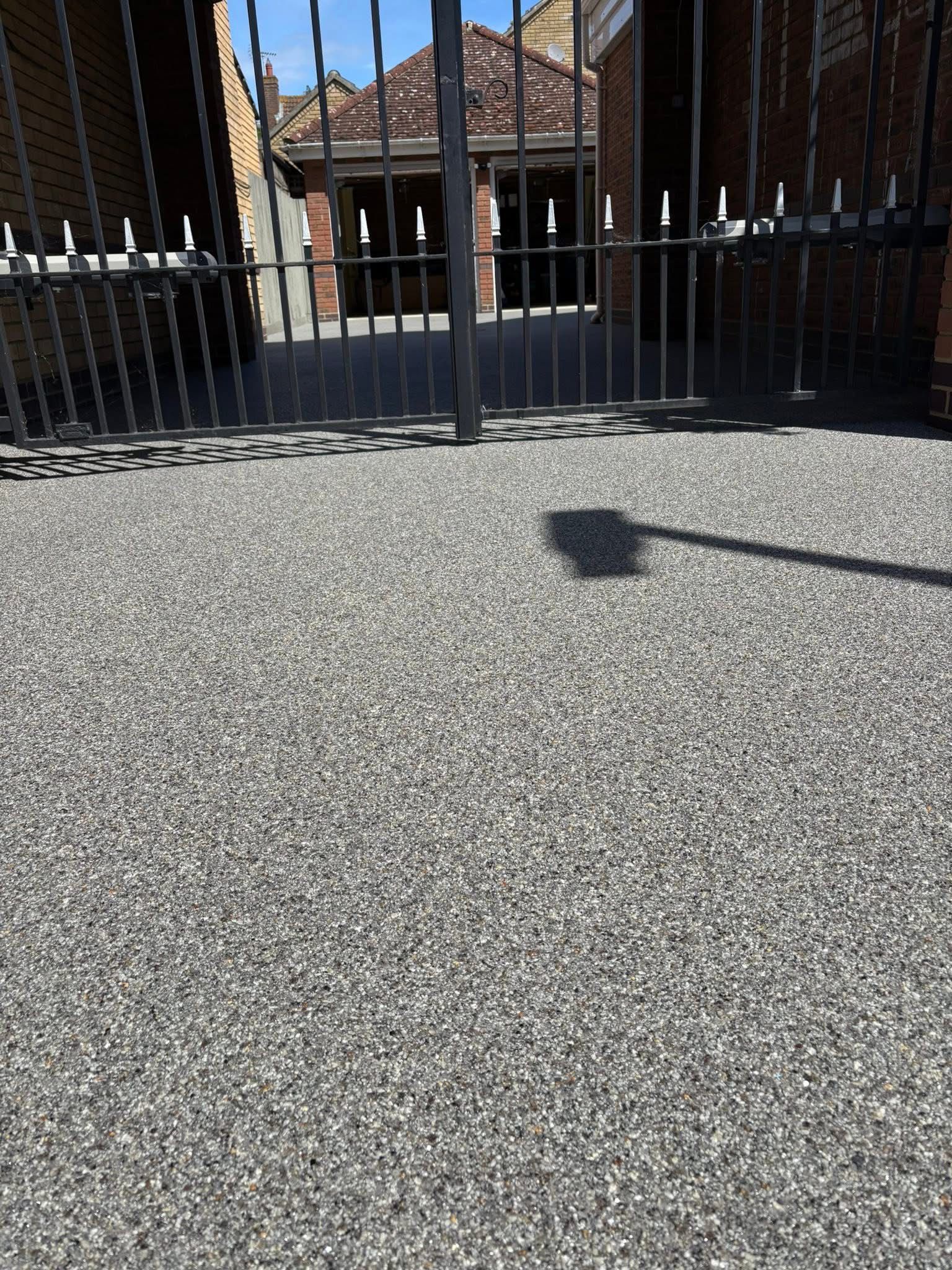 Resin bound gravel driveway installed in Essex by Andy Harragan & Sons