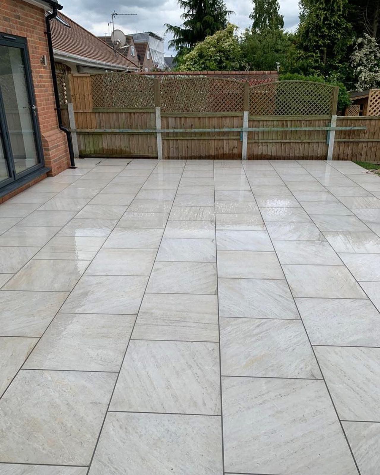 Patio installation in Essex by Andy Harragan & Sons