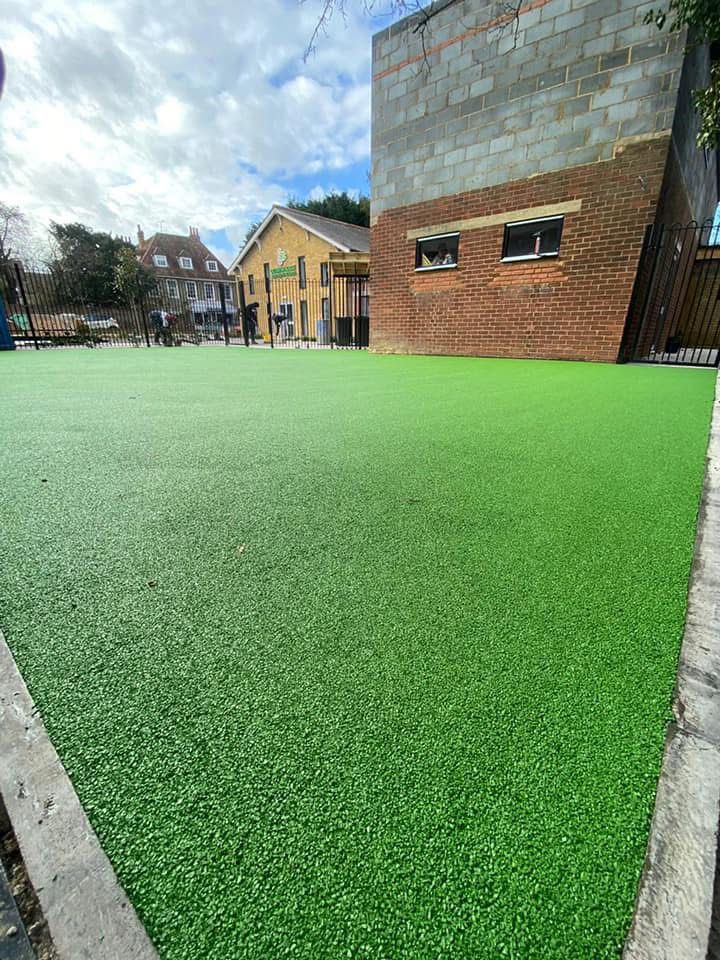 Rubber crumb safety surfacing installed in Essex by Andy Harragan & Sons