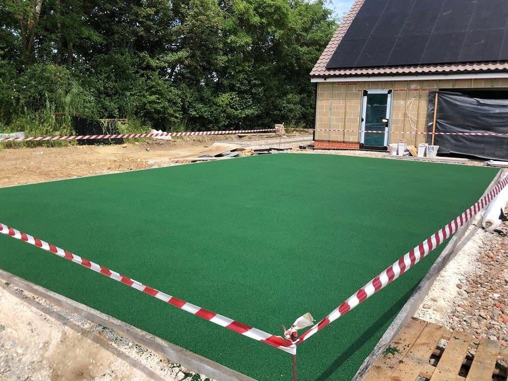 Rubber crumb safety surfacing installed in Essex by Andy Harragan & Sons