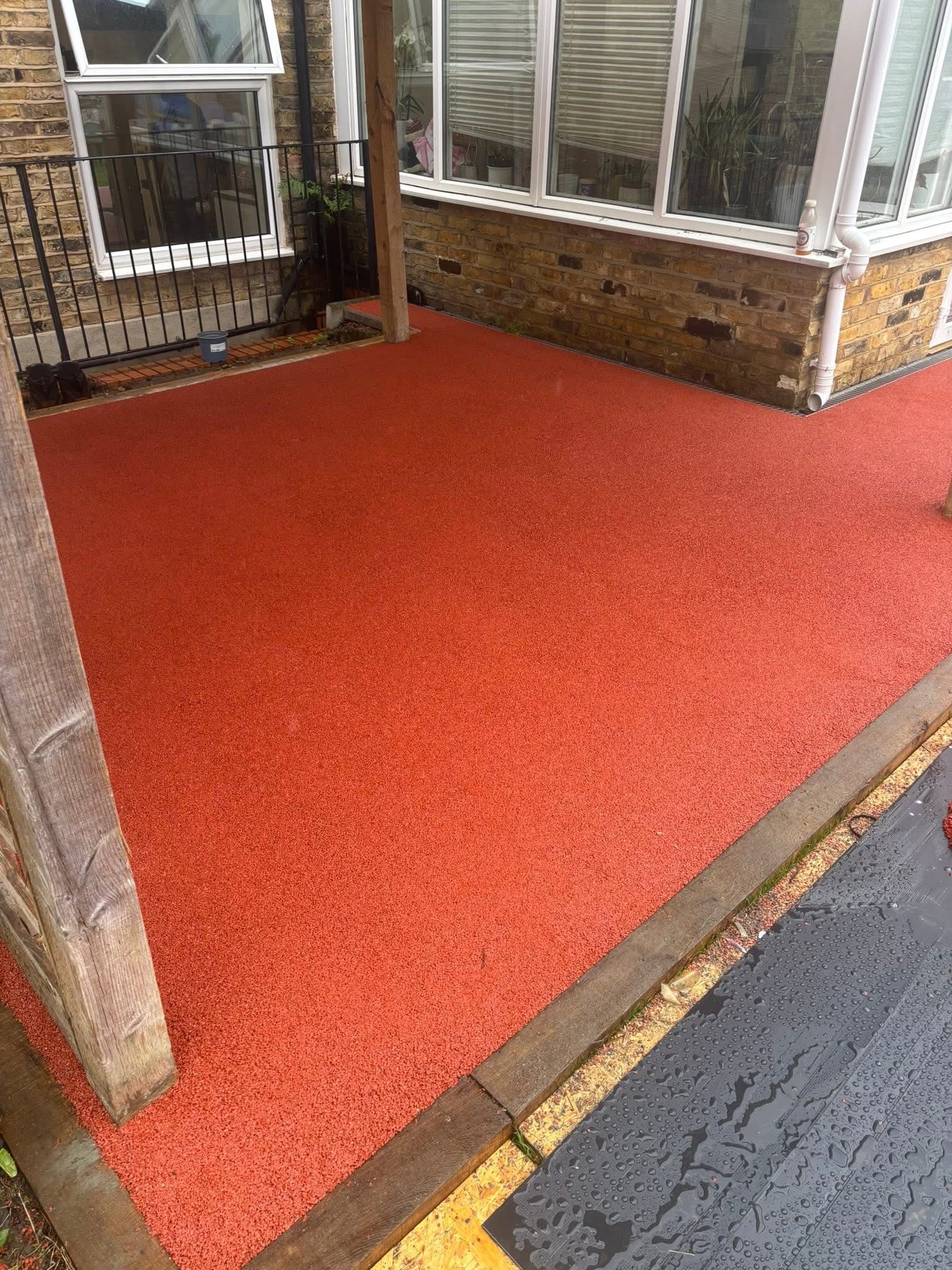 Rubber crumb safety surfacing installed in Essex by Andy Harragan & Sons