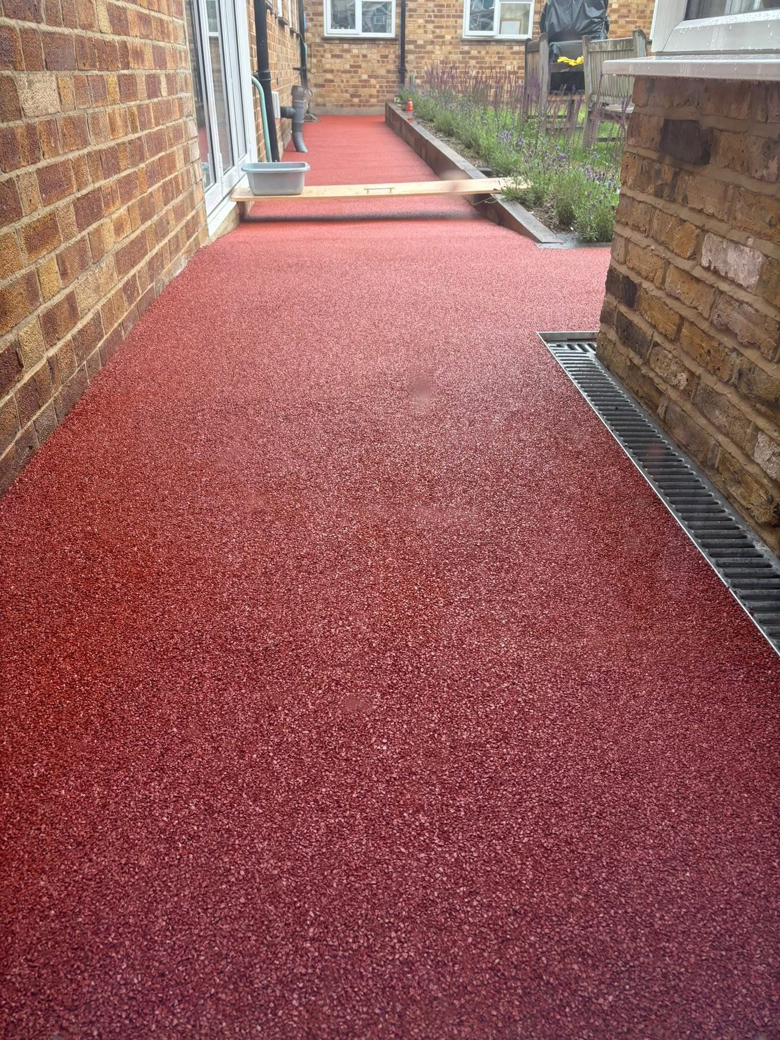 Rubber crumb safety surfacing installed in Essex by Andy Harragan & Sons